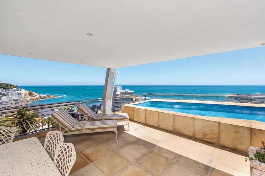2 Bedroom Property for Sale in Bantry Bay Western Cape